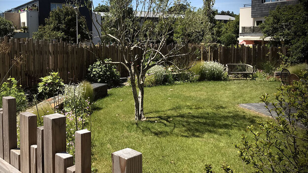 landscaped garden for enhanced privacy example